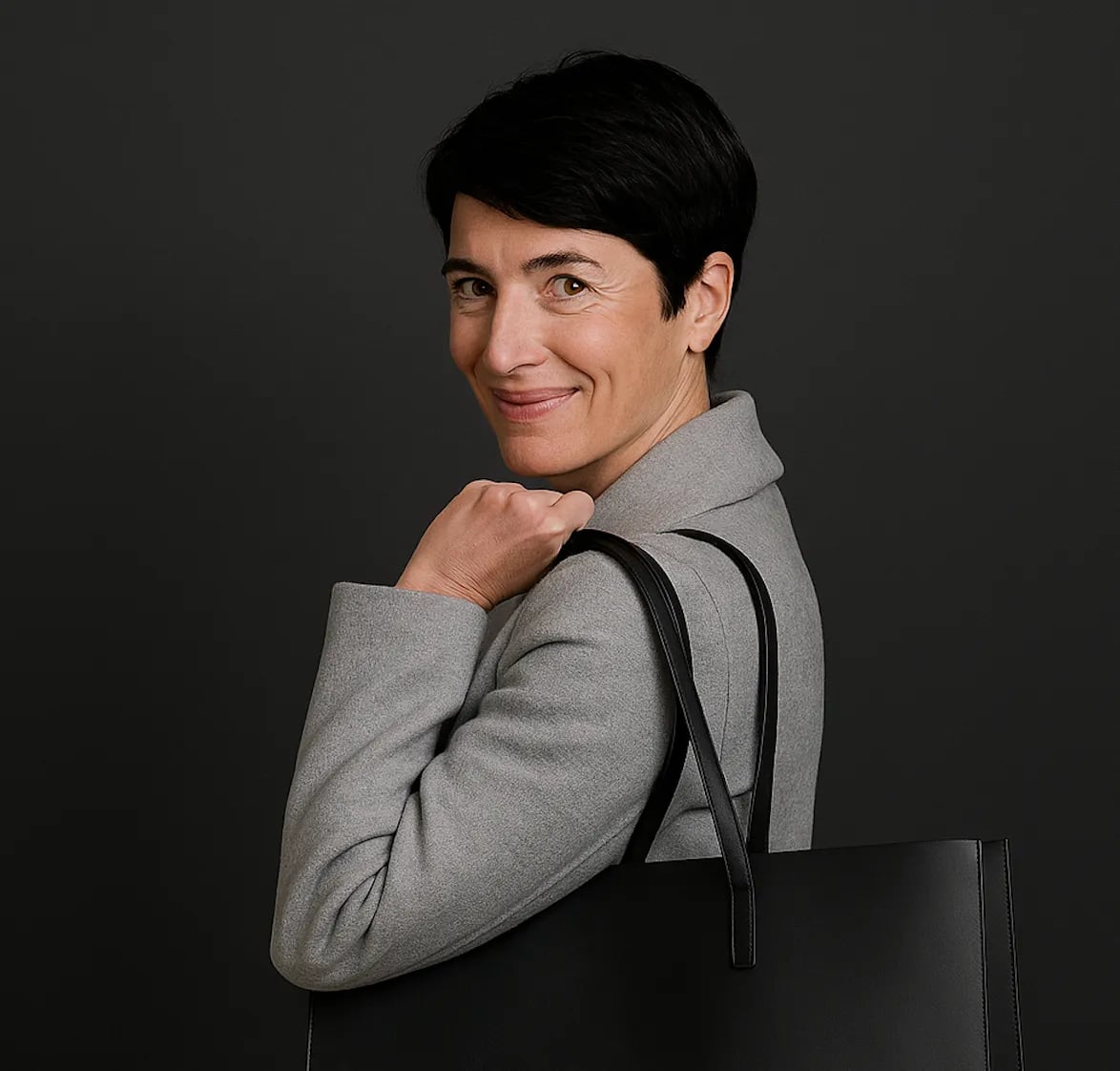 Portrait of Rania Paleologou, Project Manager at Tholos Construction